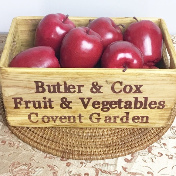 Vintage Life Size Realistic Artificial Fake Plastic 12 Red Delicious Apples Wood - Picture 6 of 8